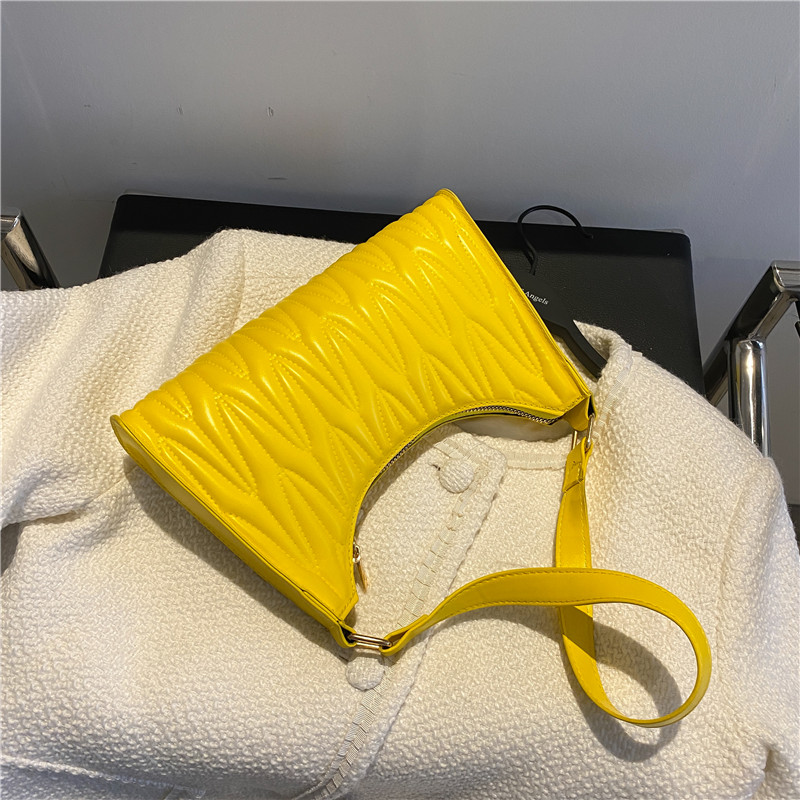 YellowFrench Minority Design Advanced sense fold armpit baguette  female 2021 new pattern tide Foreign style The single shoulder bag Satchel