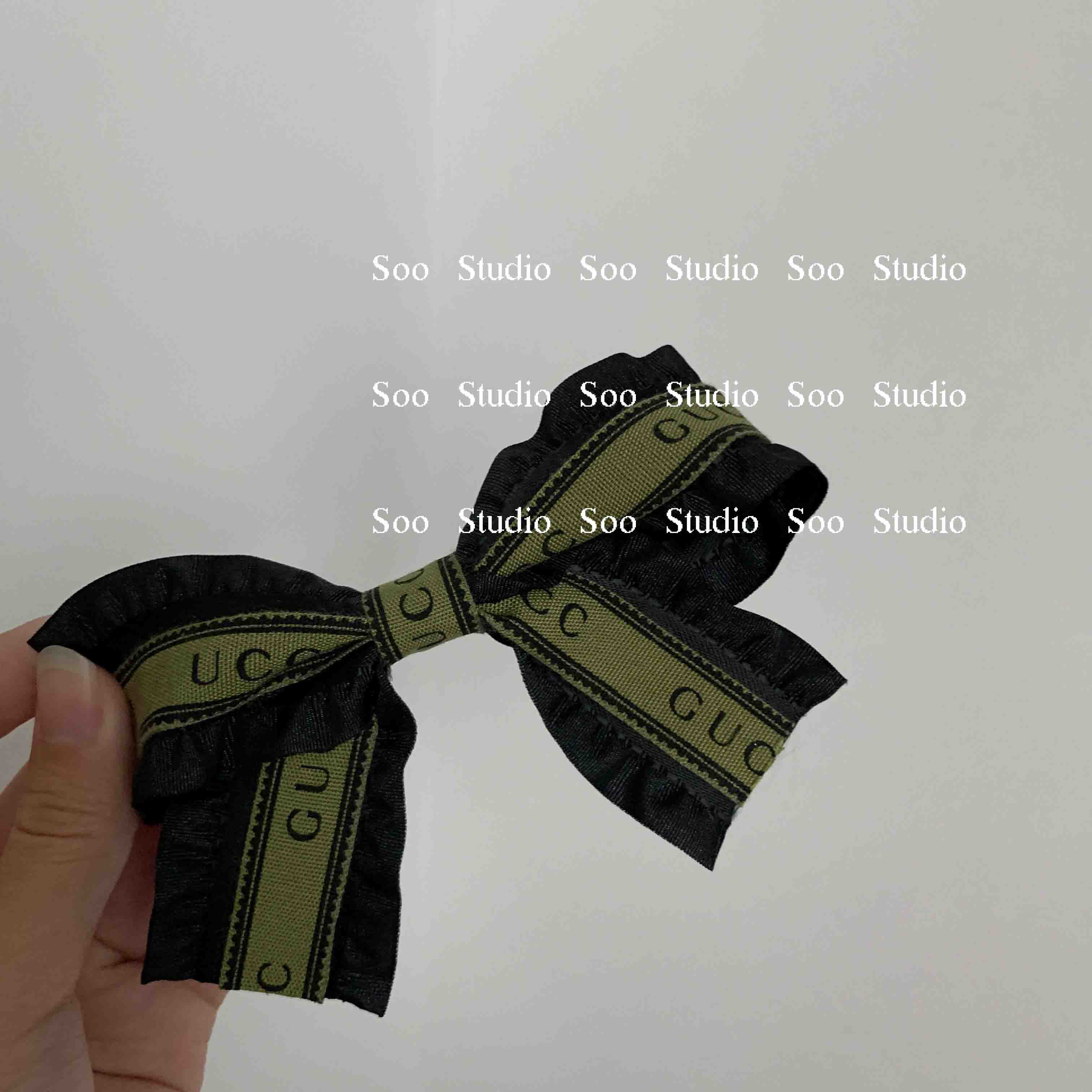 HairpinSoo ! G letter green silk ribbon bow hair hoop Hairpin Headband Retro Gong Tingfeng Wave edge Hand made Hair accessories