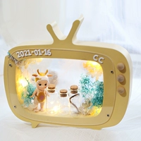 Желтый телевизор (с золотистыми индивидуальными)