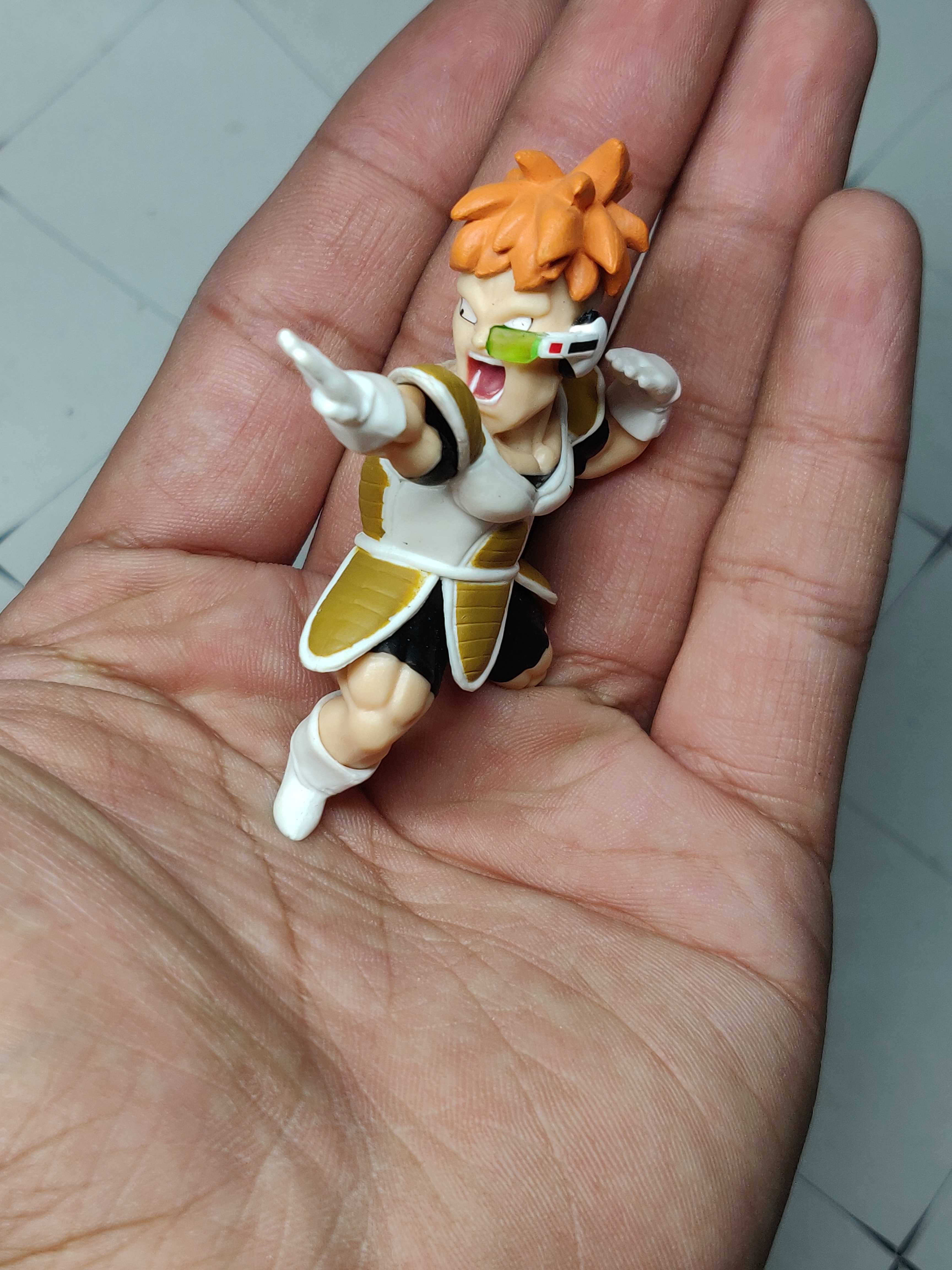 Light GreenLando ~ Genuine bulk cargo Wan Dai Dragon Ball Z small-scale Gashapon  name of a fictitious monkey with supernatural powers Gohan  Garage Kit Model Pendant