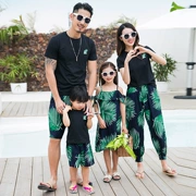 Net đỏ cha mẹ con mùa hè 2019 làn sóng mới bên bờ biển kỳ nghỉ bên mẹ và con dâu mẹ một bộ đồ ba mảnh - Trang phục dành cho cha mẹ và con