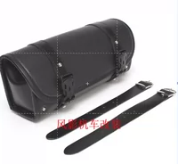 Найденная черная незвучная клейкая пряжка