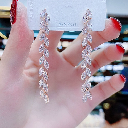 Серебряные иглы, супер-флэш-циркон, серьги из пшеницы, женские корейские серьги 2024, новые модные индивидуальные длинные серьги с кристаллами на свадьбу