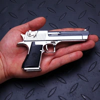 Цельнометаллическая модель пистолета, фигурка, брелок, подарок на день рождения