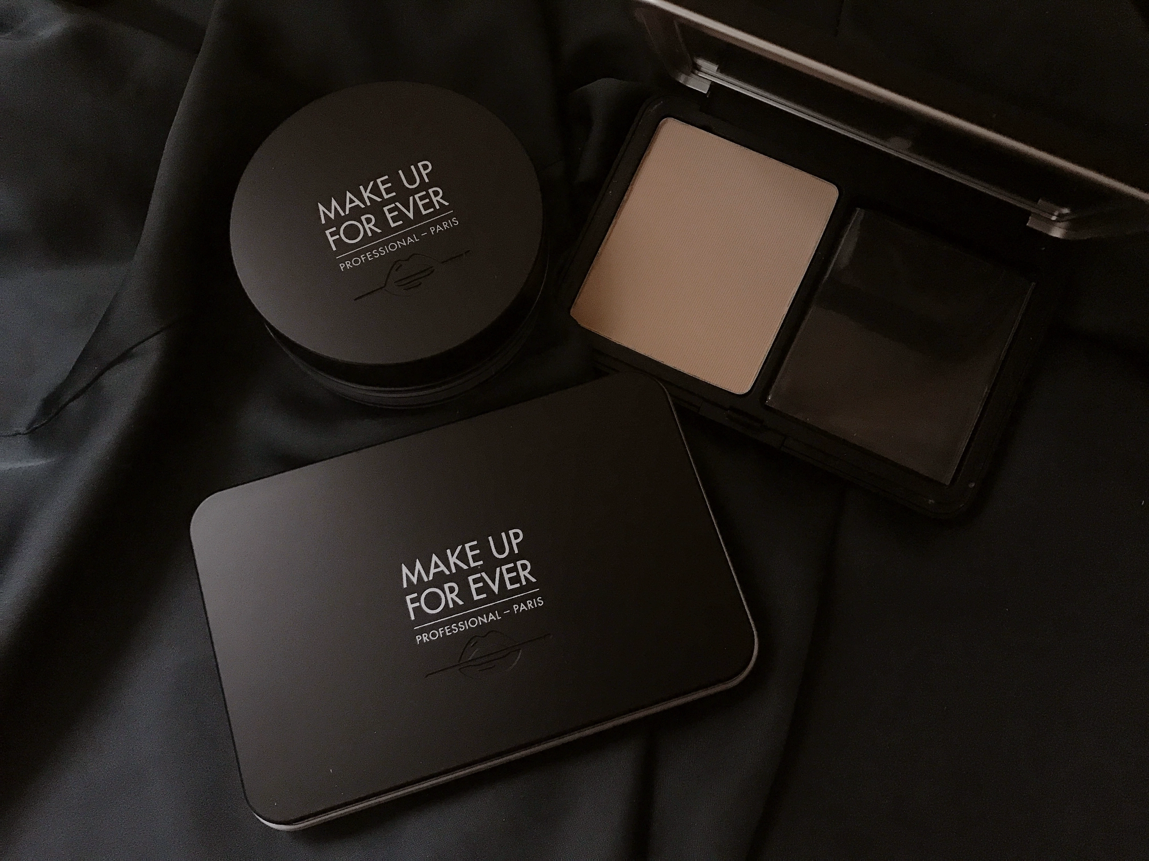 Han Mian mang về vị trí! Phấn phủ lỏng Make Up Forever Floating Dream Powder Y215  R210 HD - Bột nén