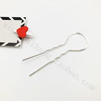 U - -форма полу -циркулярная прическа