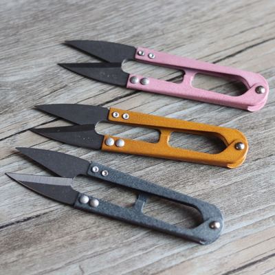 taobao agent Hangzhou Zhang Koizumi Spring Spring Speed High -Carbon U -shaped cross -stitch scissors head Cut Hu Yidi Small Scissors