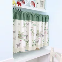 Зеленый дикий сказочный