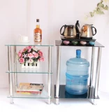 Простая современная маленькая квартира гостиная маленькая кофейня из нержавеющей стали творческий кофейный столик напряженный стеклянный край несколько уголков маленьких квадратных столов