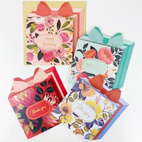 Подарочная коробка, 12.2×13.5см