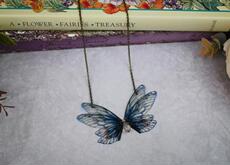 Имя ожерелье 英国代购butterfly◇手作复古深蓝色蝴蝶仙子精灵之翼翅膀项链
