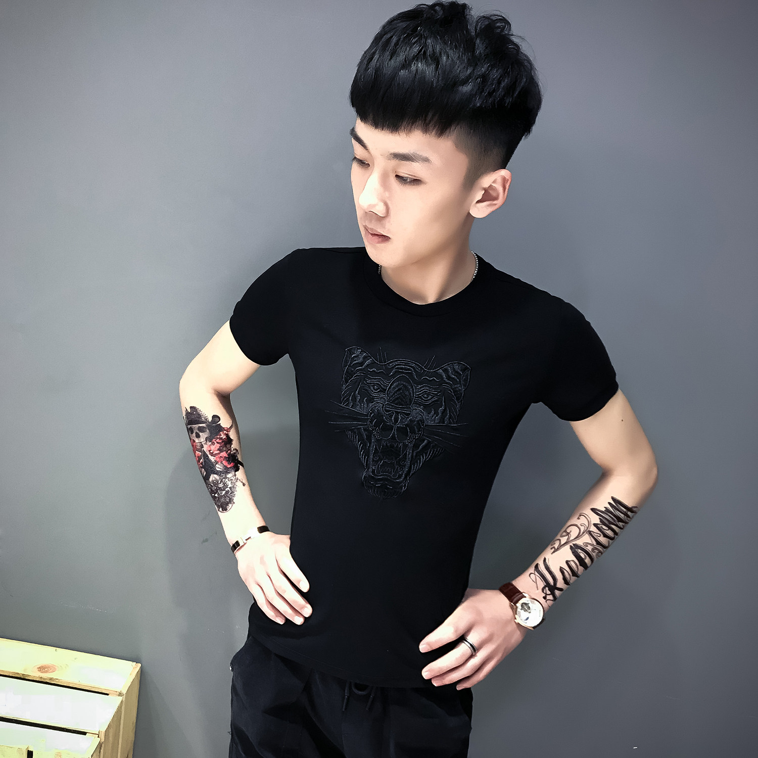 2019夏季新款青少年短袖老虎头刺绣t恤男韩版修身打底衫网红同款