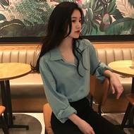 Mùa xuân mới của Hàn Quốc phiên bản của tính khí V-Cổ dài tay lỏng mỏng hoang dã đơn giản đơn giản màu đơn ngực áo sơ mi nữ 	các mẫu áo sơ mi nữ dài tay đẹp