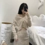 2018 đầu mùa xuân mới Hàn Quốc phiên bản của hoang dã phần dày ngắn V-Cổ hàng duy nhất nút màu rắn đan áo khoác cardigan nữ thủy triều áo khoác len nữ dày