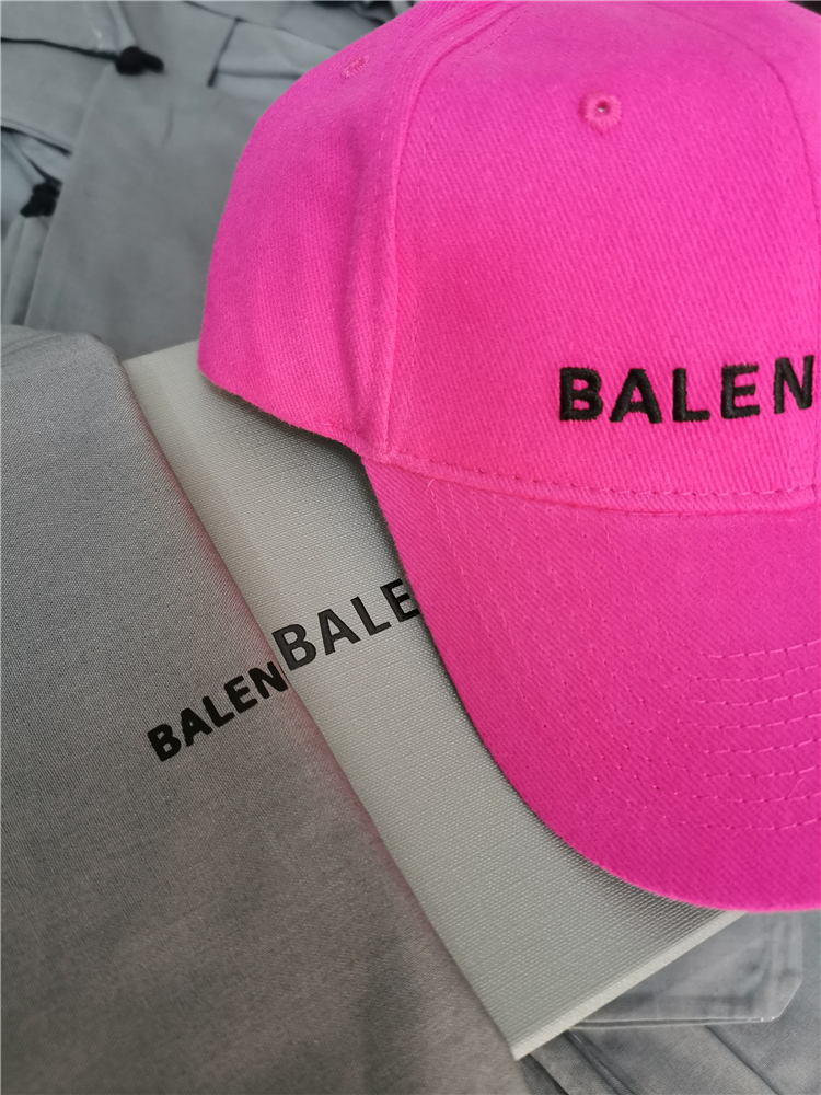 Classic Powder2021 new pattern Europe Home B Hat New color Embroidery letter Versatile Baseball cap peaked cap Star men and women Same