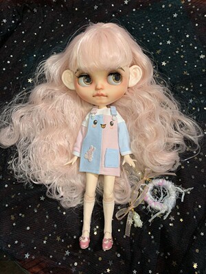 taobao agent Hobgoblin naked baby bangs dark pink color curl for novice changing baby makeup fixed money