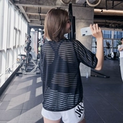 QTS thể thao tops phụ nữ lỏng giảm béo quần áo thể dục nhanh chóng làm khô T-Shirt yoga thở ngắn tay nửa tay chạy áo mùa hè