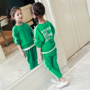 Quần áo bé gái mùa thu 2018 quần áo trẻ em mới trong quần thể thao áo len trẻ em lớn bằng vải cotton hai mảnh thể thao trẻ em