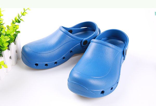 Hoạt động y tá phòng thí nghiệm dép dép không trượt nặng có đáy giày lỗ nam giày bảo vệ các bác sĩ khẩn cấp Baotou 