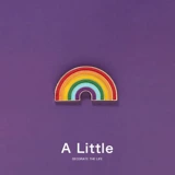 A Little彩虹胸针男女可爱金属徽章卡通别针学生勋章包包衣服装饰