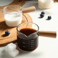 Маленькая молочная чашка японская мини -ручка из деревянного ручка Стеклянное молоко можно молоко молоко, чтобы добавить заостренный рот в чашку для молока, чтобы отрегулировать кофейный молочный горшок