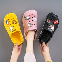 Tide, нескользящие тапочки в стиле Crocs, модная пляжная обувь на плоской подошве, легкие мюли, закрытый носок, для влюбленных