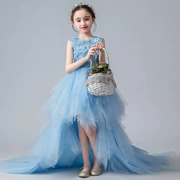 Trẻ em công chúa ăn mặc cô gái fluffy mô hình trình diễn catwalk máy chủ kéo dài màu xanh biểu diễn piano buổi tối nước ngoài - Váy trẻ em