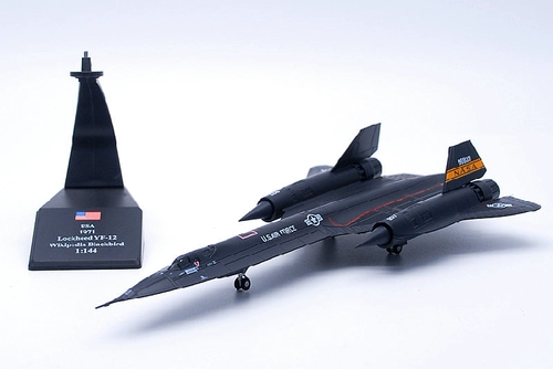 Подлинное 1: 144 Space Reconnaiscance Aircraft Статическое сплавовое моделирование