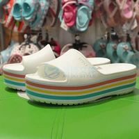 Crocs, нескользящие пляжные мюли на платформе, увеличивают рост