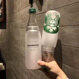 Ограниченная Starbucks Новая чашка 724 мл белый классический классический наследство пластиковая бутылка с водой, сопровождающая бутылочную чашку с бутылкой