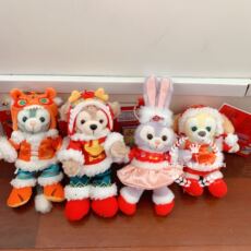 Брелок 上海迪士尼代购达2菲多尼星黛露2020新年毛绒钥匙扣挂件娃娃公仔