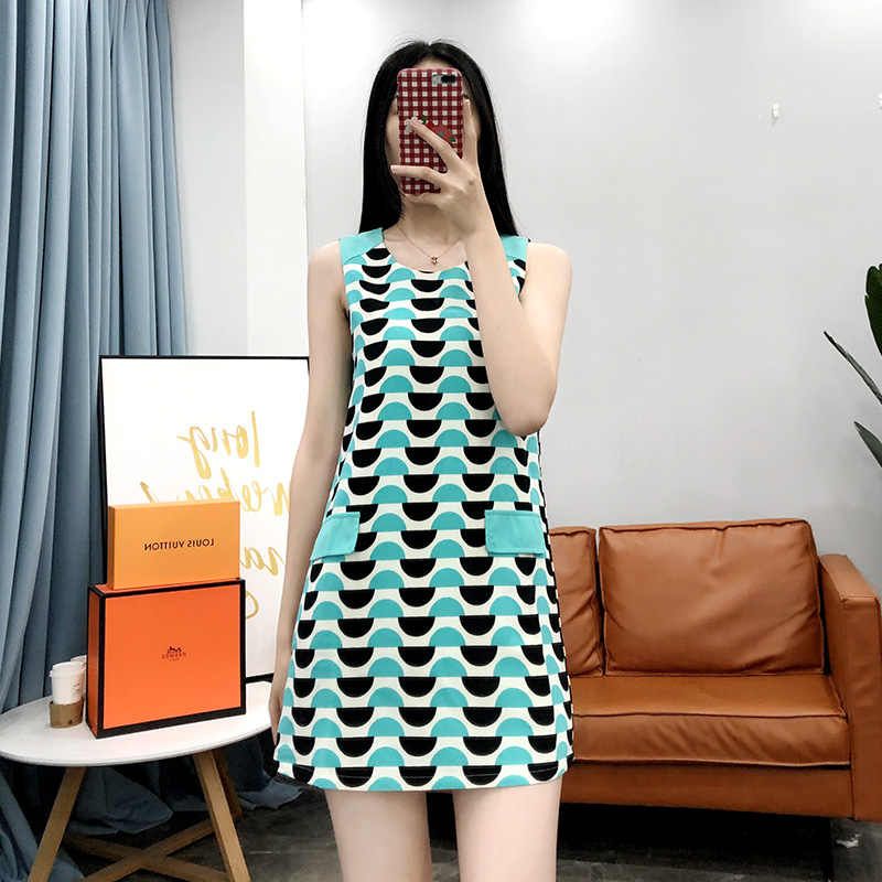 French series women's new discount discount 2019 summer contrast color half-dot printed sleeveless dress A5625