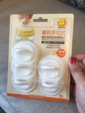 Крышка для бутылочек Небольшой Лев Король