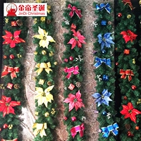 Рождественские декоративные принадлежности рождественские декоративные ротантные кладки складывают сосновые конусы рождественские цветочные сцены