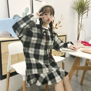 Mùa thu mới của phụ nữ 2018 Phiên bản Hàn Quốc của chiếc đầm len dài tay kẻ sọc nhỏ, rộng, mềm mại