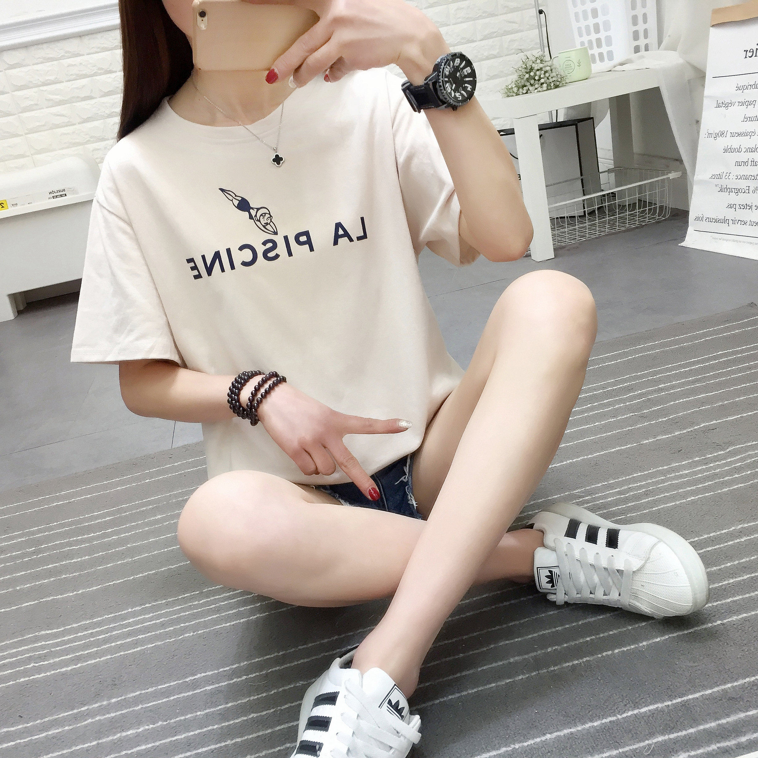 实拍韩国 ins炒火 宽松百搭女子跳水印花套头圆领t恤短袖上衣夏