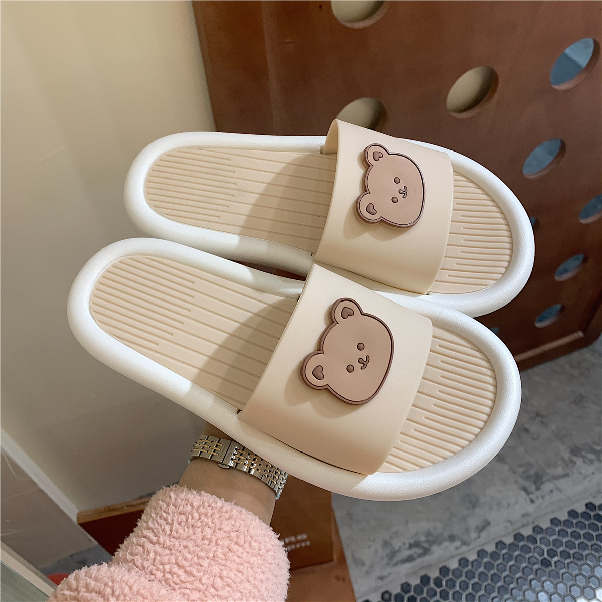 ApricotSliver lovely Cartoon slipper female summer ins Girlish heart household non-slip Deodorization lovers Thick bottom Sandals Wear out