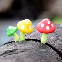 Три набора красного, желтого и зеленого