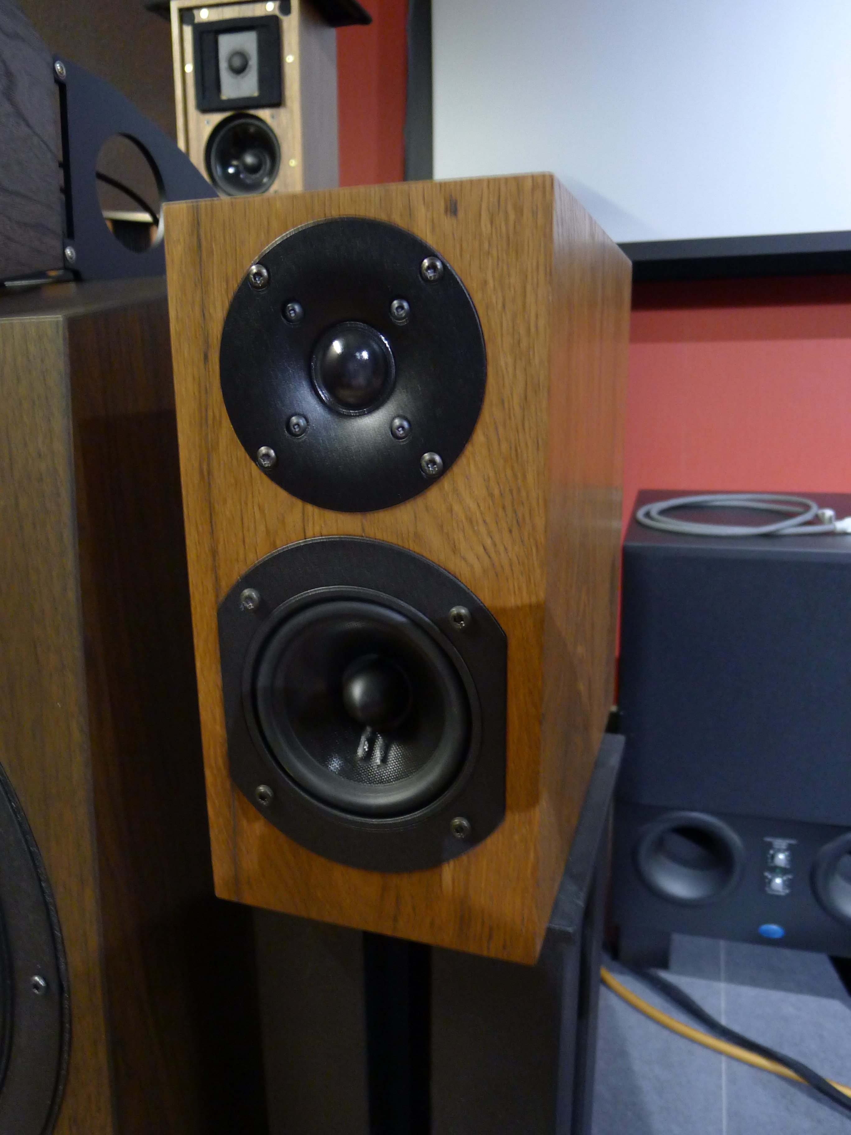 请教有没有烧友用过这款音箱