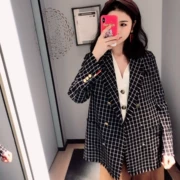 [Peach Home Dingjin District] kẻ sọc giản dị nhỏ phù hợp với áo khoác phần dài ve áo lớn nữ phù hợp với áo khoác thủy triều