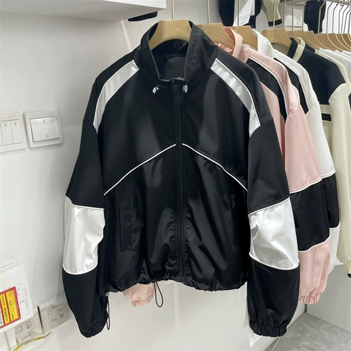 Весенняя дизайнерская куртка для отдыха, 2023, тренд сезона, на шнурках