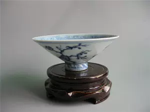 Династия Ming yongle Фарфоровая керамическая синяя и белая фарфоровая миска миска старая чая чая маленькая миска с ручкой винной миску