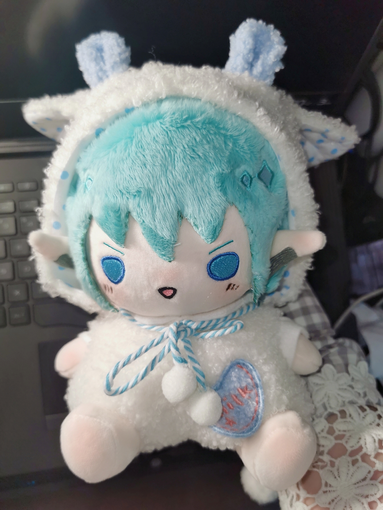 275450247Little Star ff14 Auer What square Fellow 20cm Doudou eye Sitting posture doll