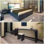 Khách sạn ba sao bốn sao mới phong cách Trung Quốc phun sơn giường khung 1,8 mét đầy đủ đồ nội thất giường máy tính bàn kệ de tivi bằng gỗ