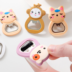 Phim hoạt hình sáng tạo mở chai đa chức năng tủ lạnh dán bia screwdriver silicone dễ thương wine bottle opener wine opener