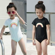 Đồ bơi trẻ em 2-8 tuổi Kem chống nắng Xiêm khô nhanh tay ngắn suối nước nóng Cô gái 5 tuổi Đồ bơi tam giác Cô gái đồ bơi - Bộ đồ bơi của Kid