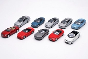 Chính hãng hộp ban đầu 1: 72 tĩnh hoàn thành hợp kim mẫu xe BMW M3 Mercedes-Benz Jaguar bảng cát cảnh trang trí