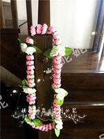 Розовый удар бежево -шею кольцо