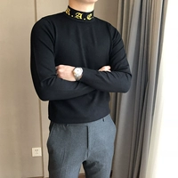 [Ma Kết] Mùa thu đông 2018 phiên bản mới của Hàn Quốc với áo len dệt kim nửa cổ cao màu đan cài áo len nam tự chế áo cardigan nam