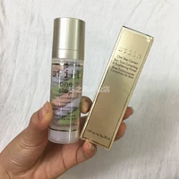 Spot stila thơ Dina cô lập một bước tại chỗ ba màu sửa sữa trang điểm demyself che khuyết điểm